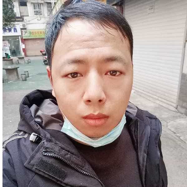 35岁岁四川单身帅哥 - 佳木斯吉缘网