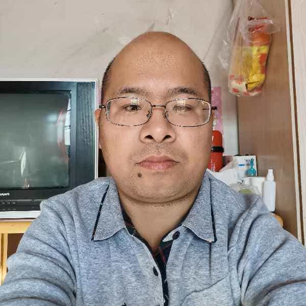 37岁岁山东单身帅哥 - 佳木斯吉缘网