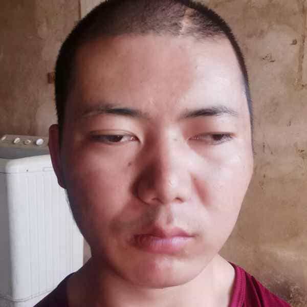 35岁岁云南单身帅哥 - 佳木斯吉缘网