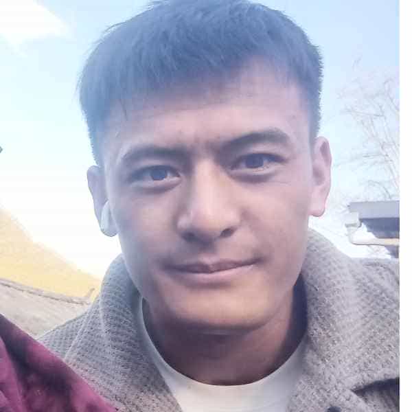 34岁岁云南单身帅哥 - 佳木斯吉缘网