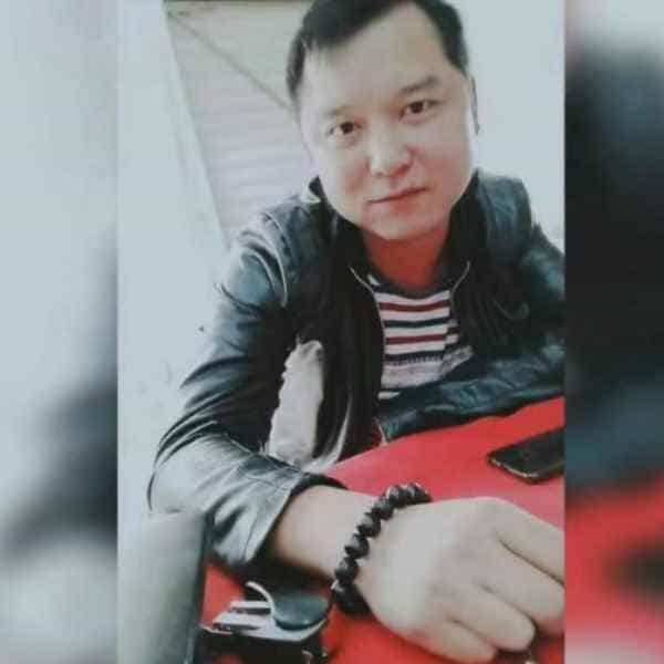 40岁岁湖南单身帅哥 - 佳木斯吉缘网
