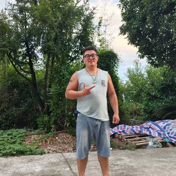32岁岁浙江单身帅哥 - 佳木斯吉缘网
